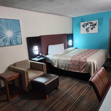 Discovery Inn Лафаєт Екстер'єр фото