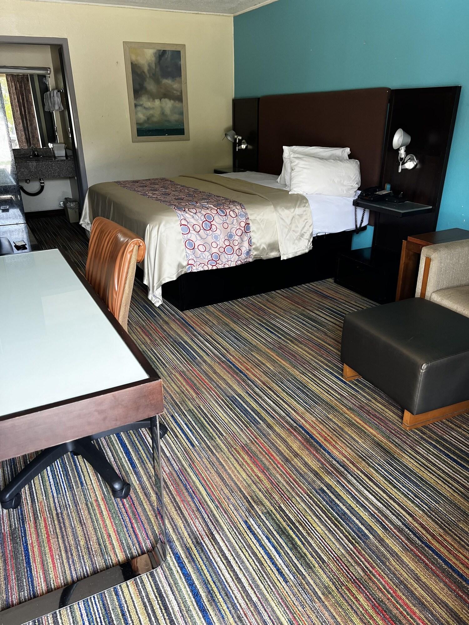 Discovery Inn Лафаєт Екстер'єр фото