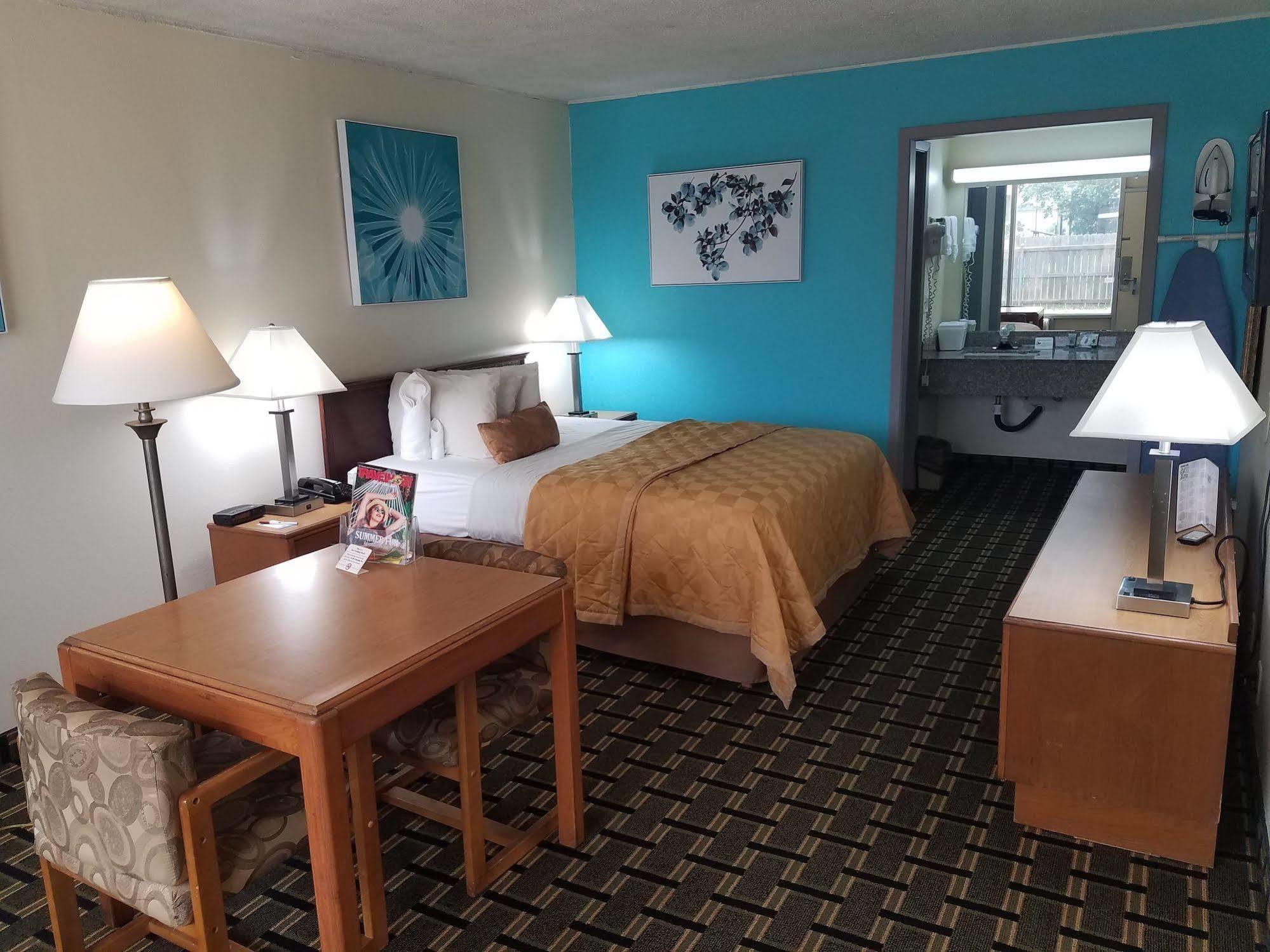 Discovery Inn Лафаєт Екстер'єр фото