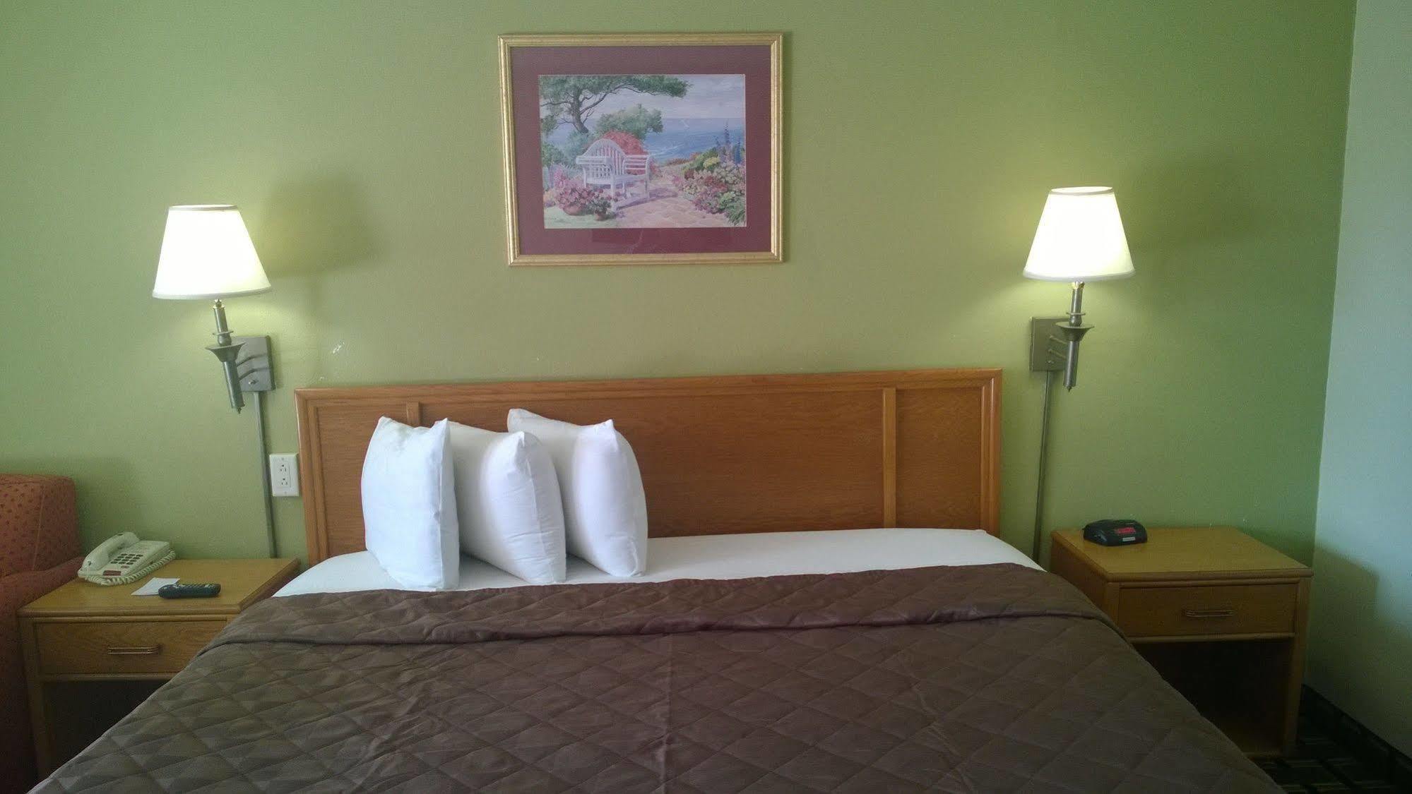 Discovery Inn Лафаєт Екстер'єр фото